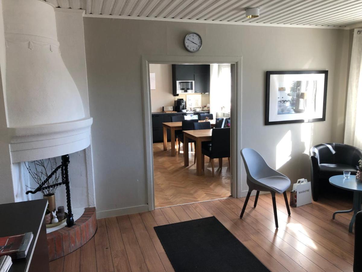 Hotell Apladalen I Vaernamo Εξωτερικό φωτογραφία